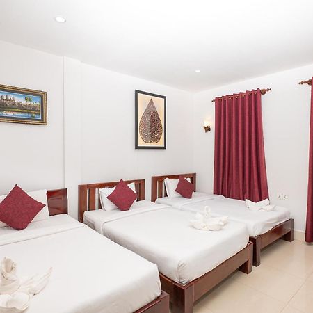 Damnak Soksan Hotel Сиемрип Экстерьер фото