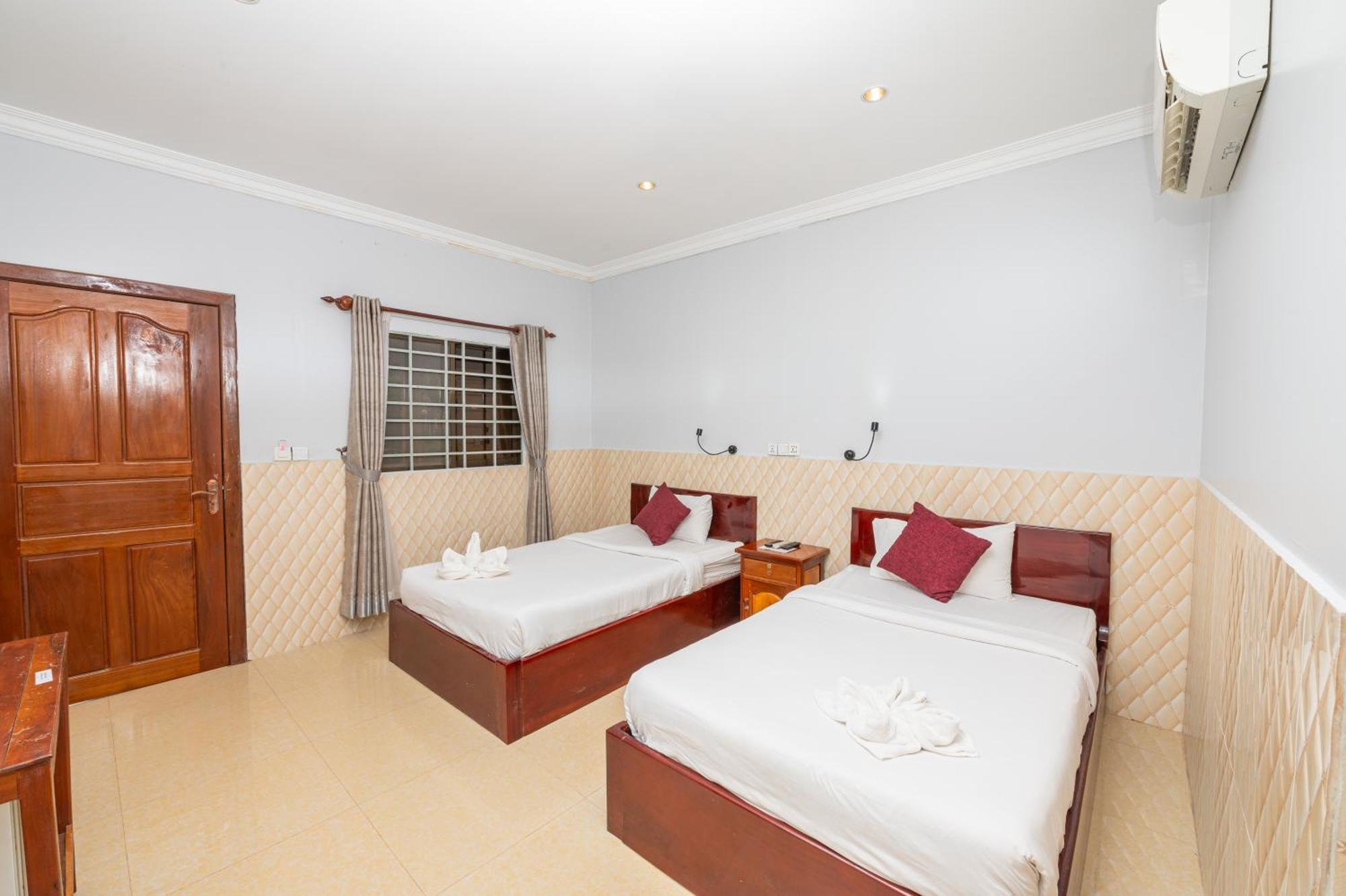 Damnak Soksan Hotel Сиемрип Экстерьер фото