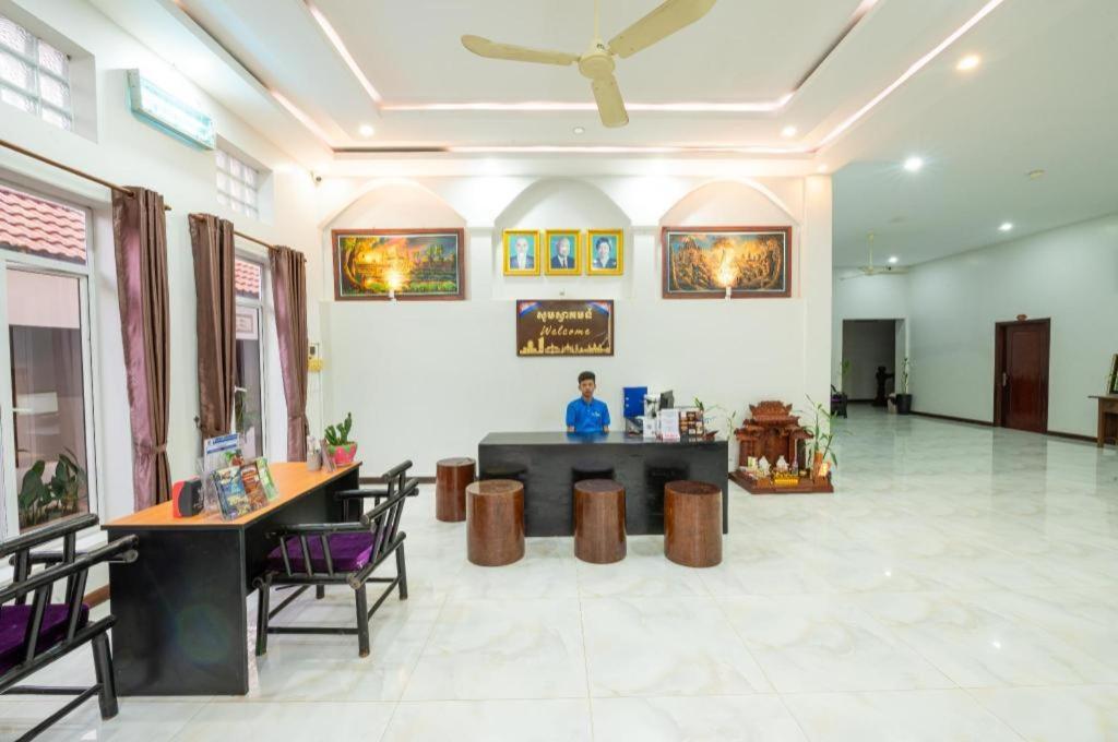 Damnak Soksan Hotel Сиемрип Экстерьер фото
